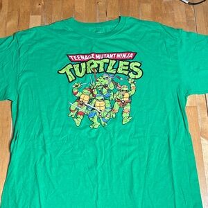 Nickelodeon Green TMNT Graphic Tee